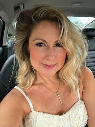 Maria K. Milano, Italia
